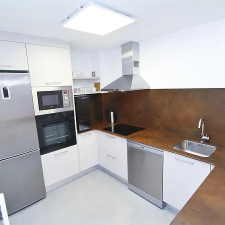 Pineda 4 Planet Costa Dorada Apartment *